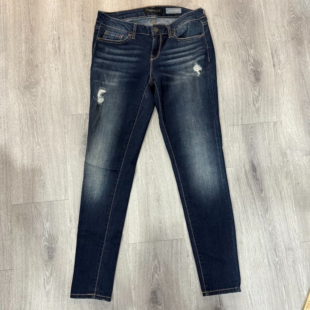 Aeropostale Jegging‎ Jeans Women's 4 Dark Wash Distressed Stretch Denim